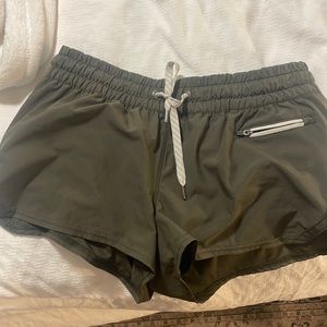 Vuori Clementine shorts